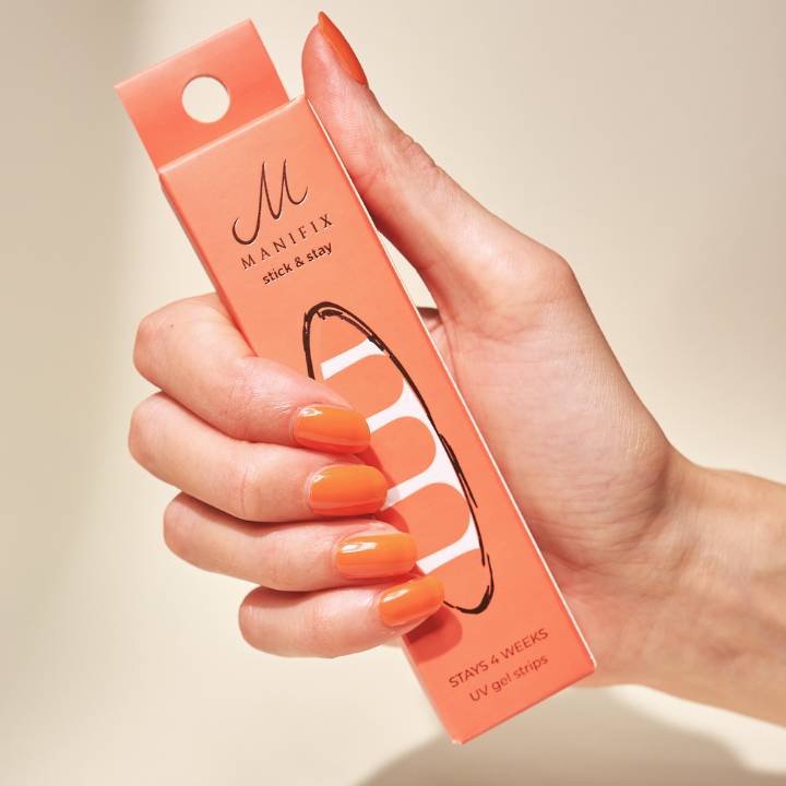 rebel-orange-uv-nagelfolien-manifix-naegel