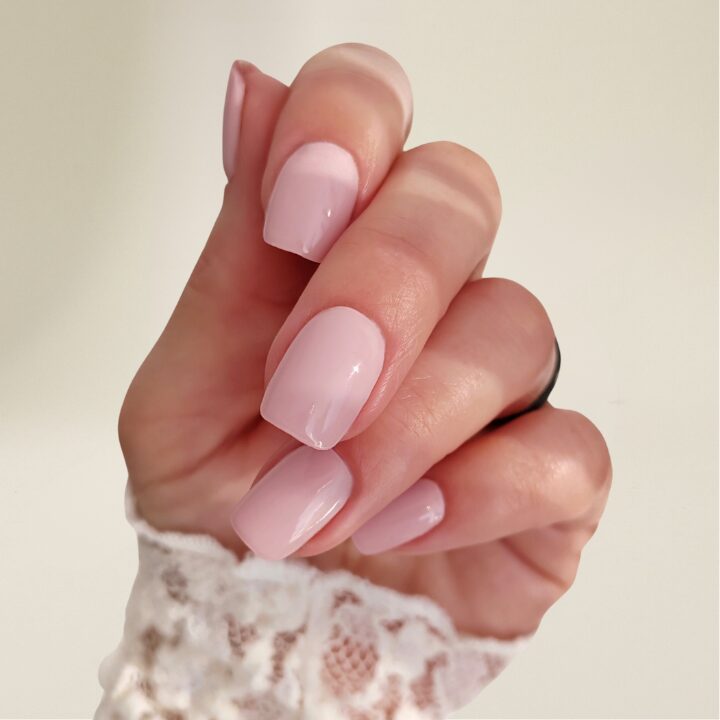 dahlia-rose-uv-nagelfolien-manifix-naegel