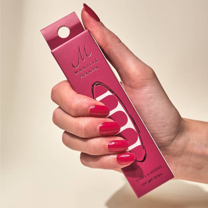 scarlet-red-uv-nagelfolien-manifix