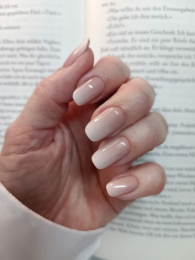 babyboomer nails manifix 01
