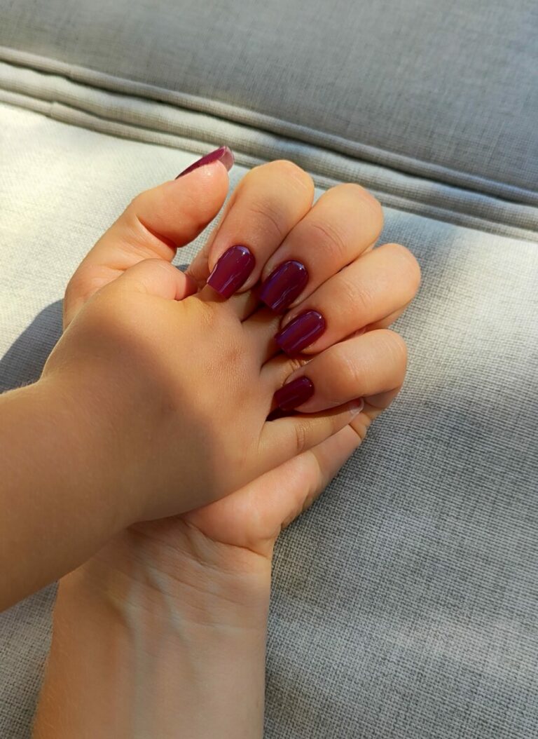 6 gruende warum uv nagelfolien fuer dich als mama